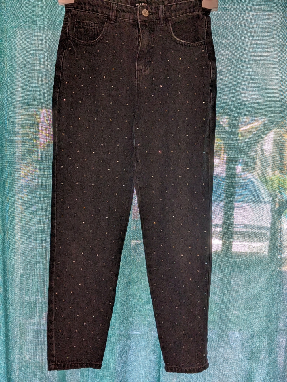 Black High-Rise Cropped Jeans with Subtle Bling Bling